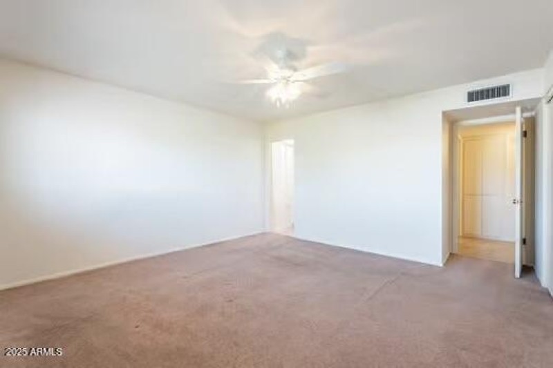 Owners Suite 1