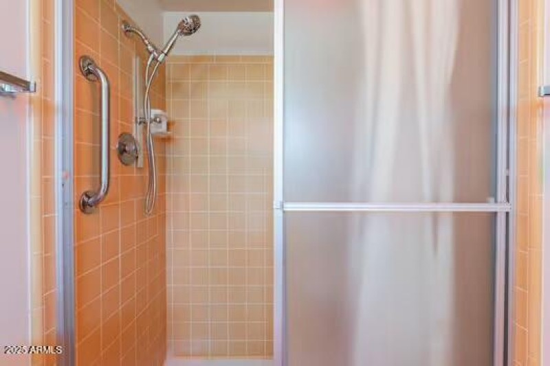 Owners Bath 2