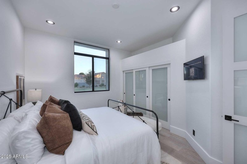 2nd Primary Bedroom