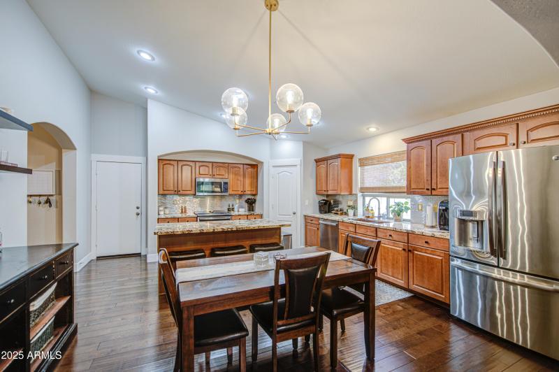 Kitchen 8