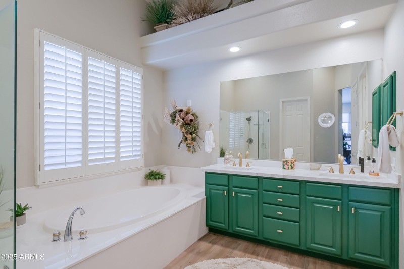 Double Vanities Primary Bath