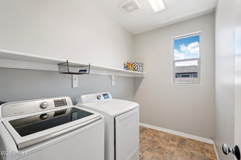Upstairs Full size Laundry Room