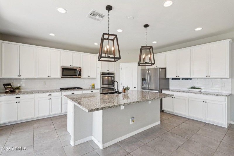 Upgraded Kitchen with Island
