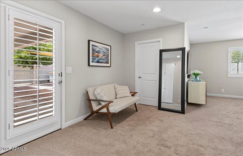 15-6520 E Osborn Rd 15