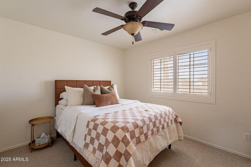 30-web-or-mls-Larkspur-30