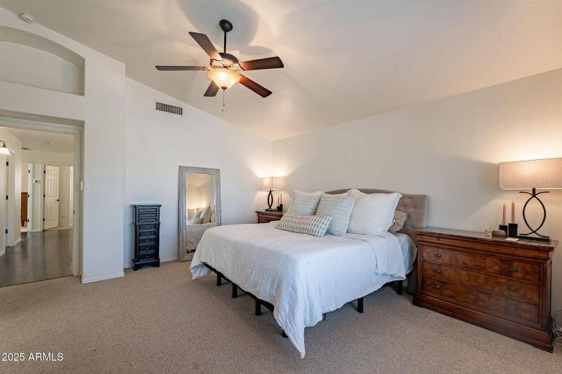 37-web-or-mls-Larkspur-37