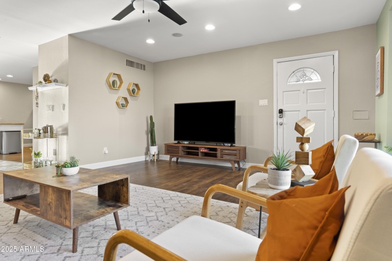 06_8655_E_Monte_Vista_Dr__06