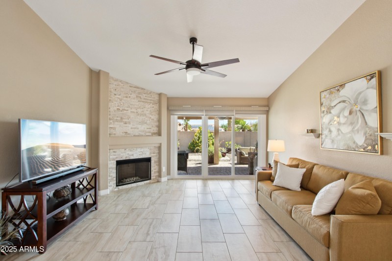 8-print-N Ventana Dr W-S1609-008