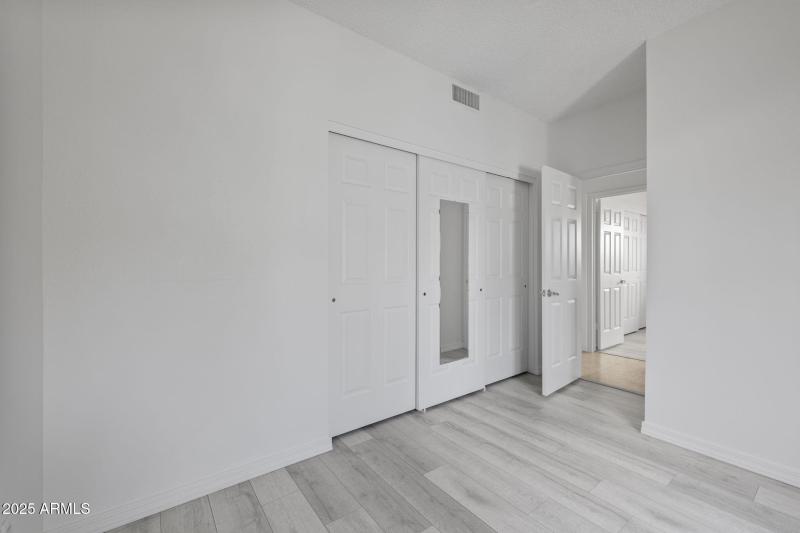 Bedroom 3 - Alternate View