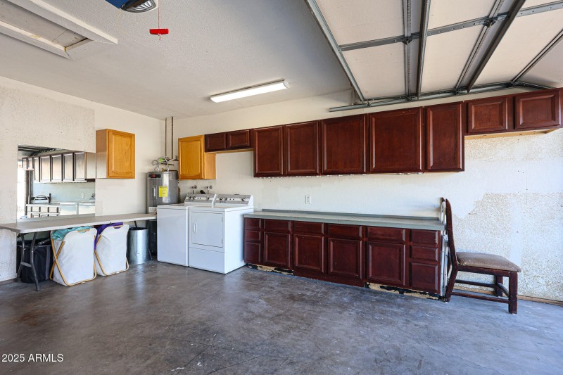 Garage (2)