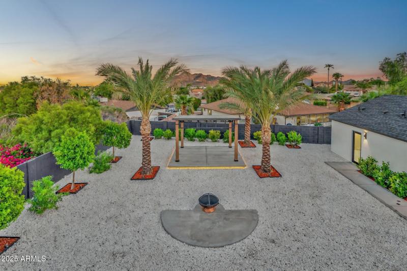 1955 E Greenway Rd Sunset 9