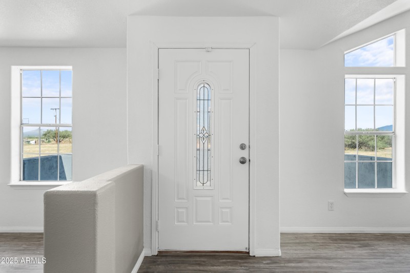 Interior - 10490 S Smith Ave-1