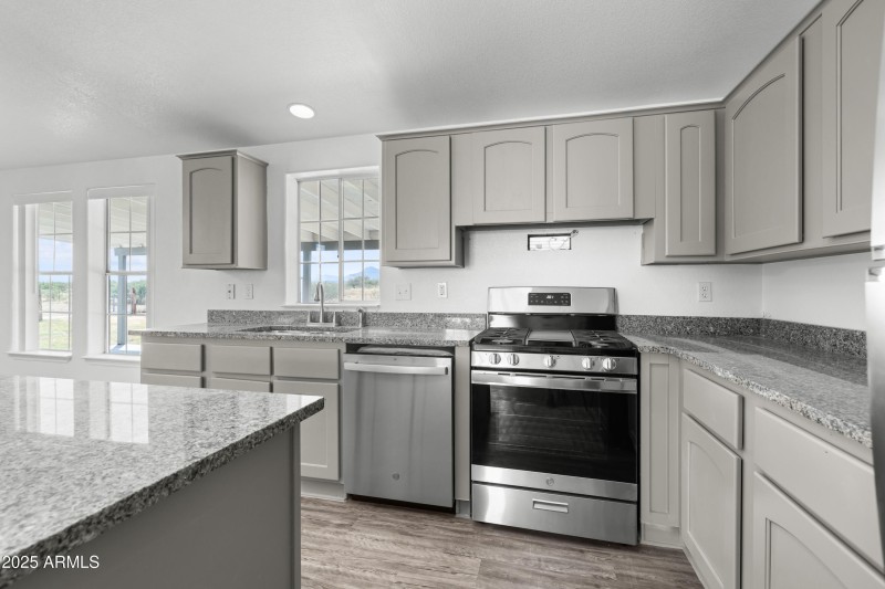 Interior - 10490 S Smith Ave-5c