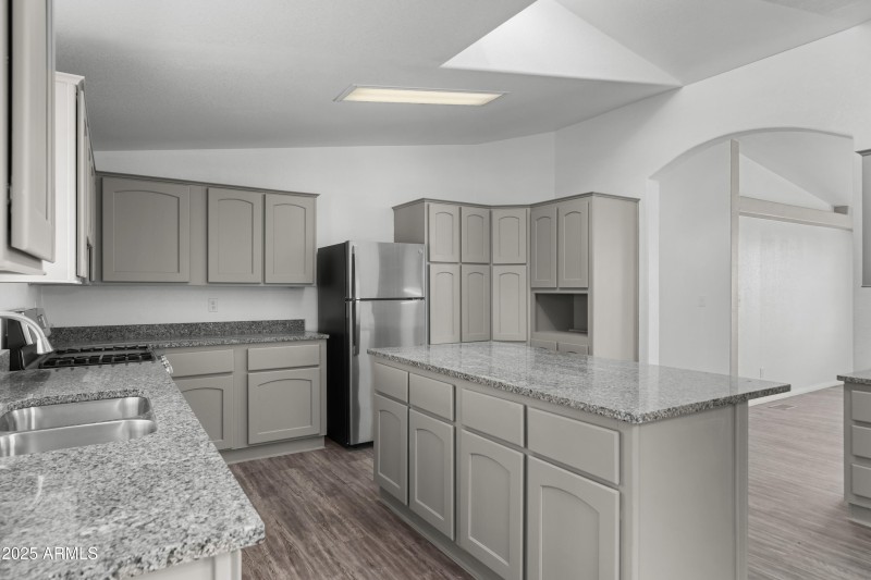 Interior - 10490 S Smith Ave-7