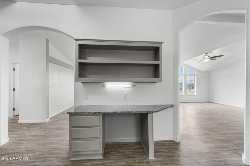 Interior - 10490 S Smith Ave-8