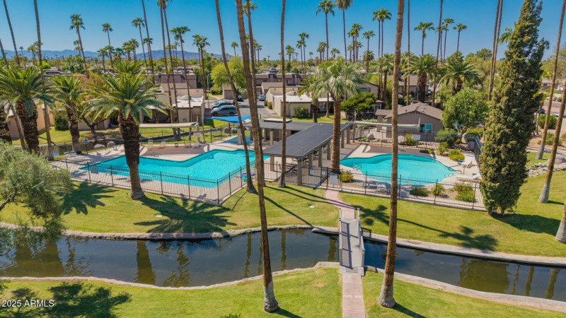 Community Pool Views