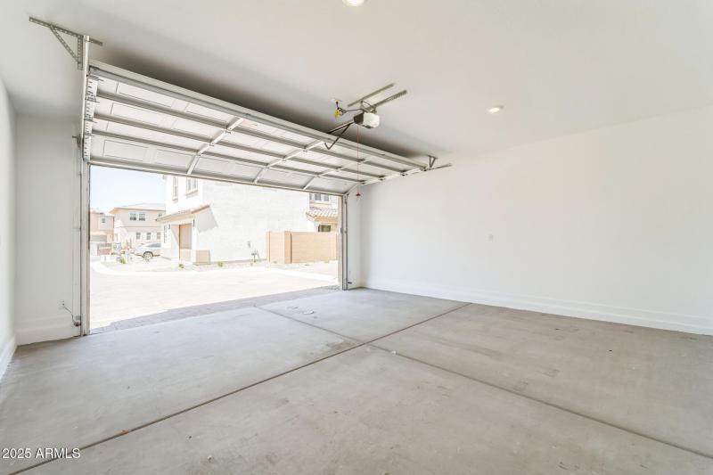 46_10103_E_Ulysses_Ave_Mesa_AZ_85212_USA