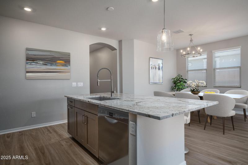 9VS) KITCHEN
