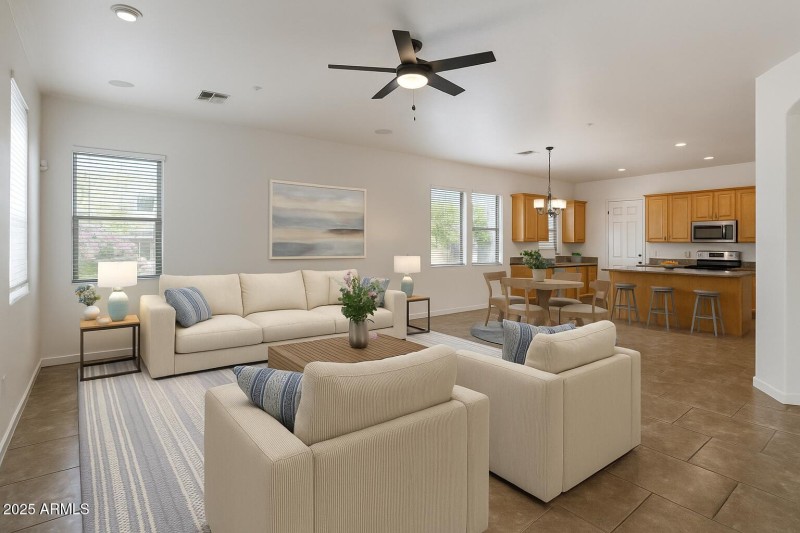 3111 E Canyon Creek
