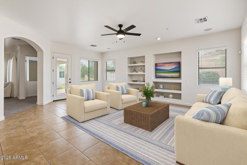 3111 E Canyon Creek