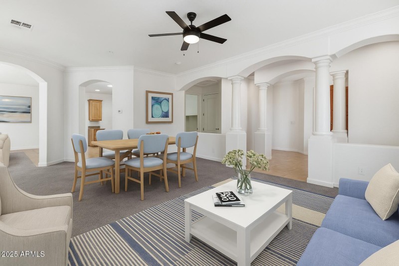 3111 E Canyon Creek
