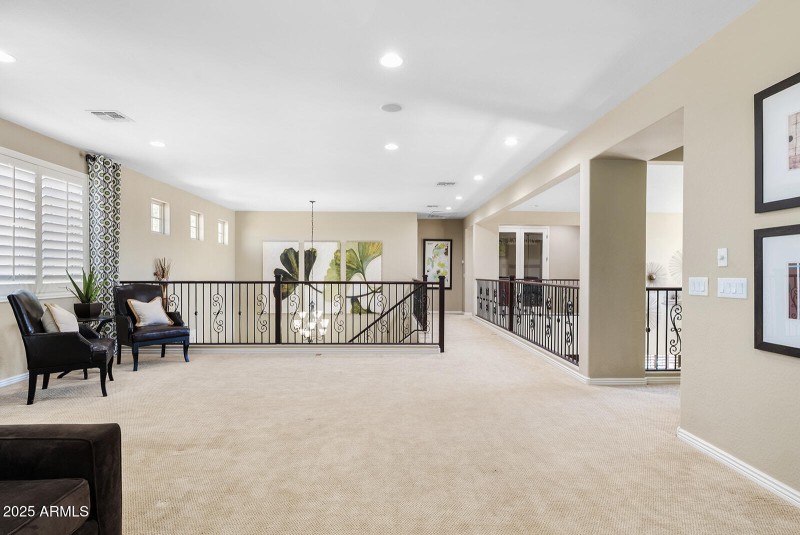 Upstairs Loft - Bonus Room