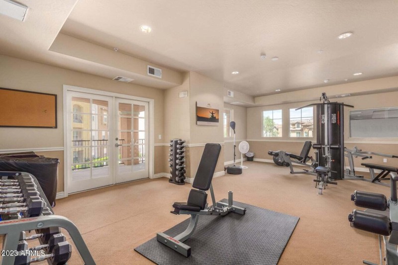 20230518224408726514000000-o