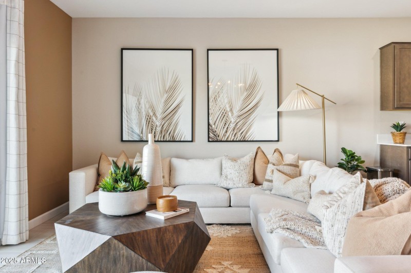 5-web-or-mls-24046-w-yavapai-st-lot-3004