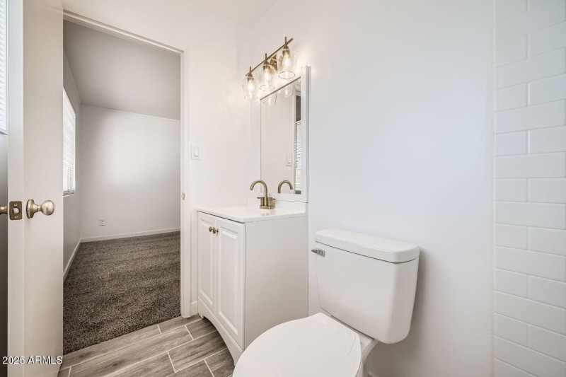 12021 North Riviera Court - Web Quality