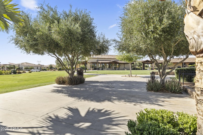 Encanterra Community