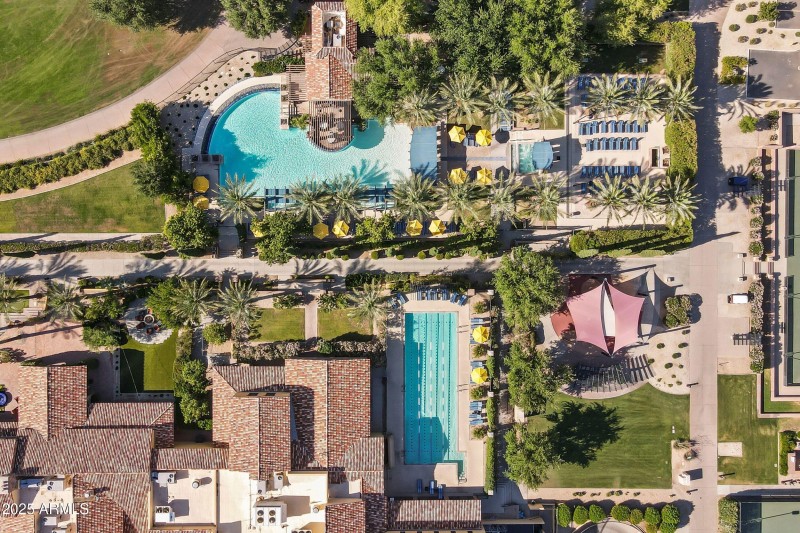 Encanterra Community