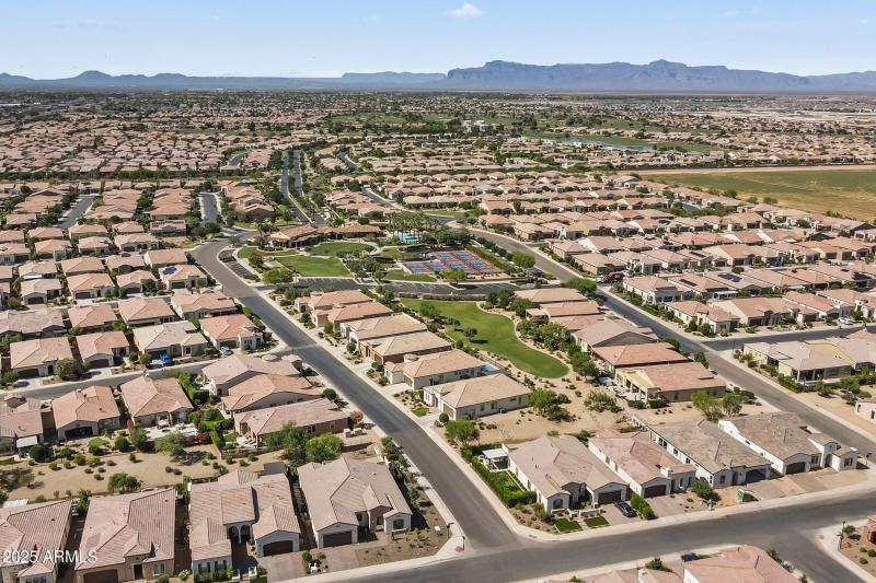 Encanterra Community