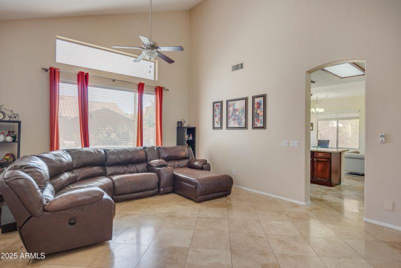 Living room 2