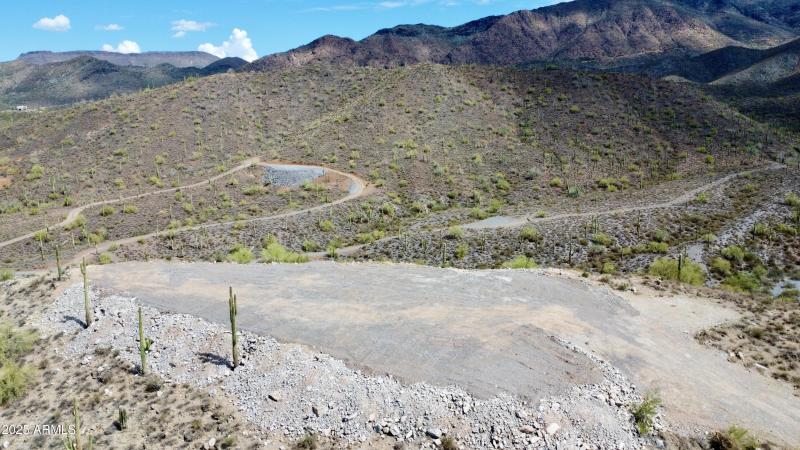 72ndHomePadlooking North