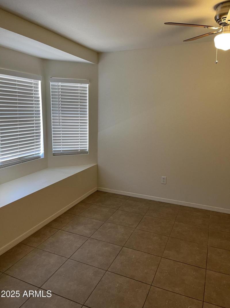 914BD86C-3CFB-4A4D-8984-89030F9B594D