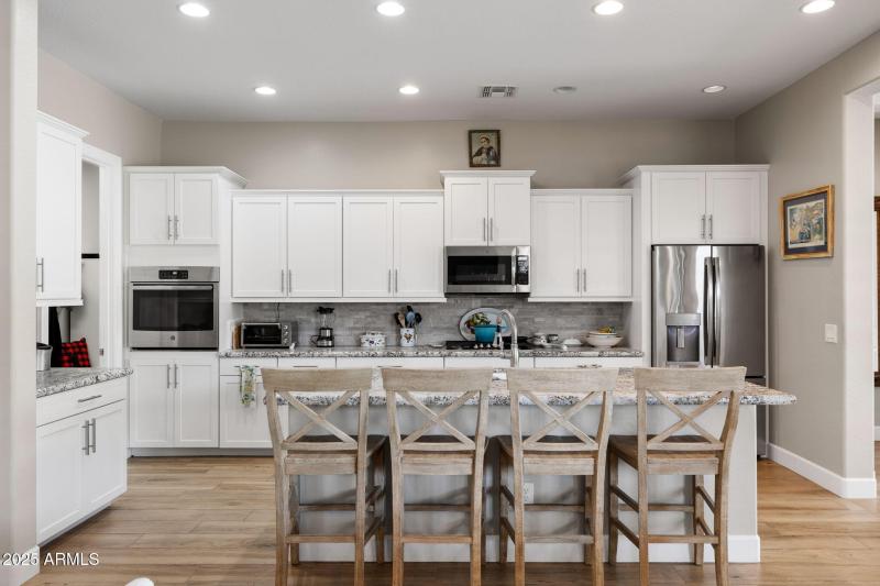 12-Kitchen