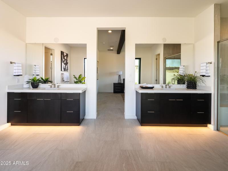 Primary Bathroom W Dual Sink Vanity