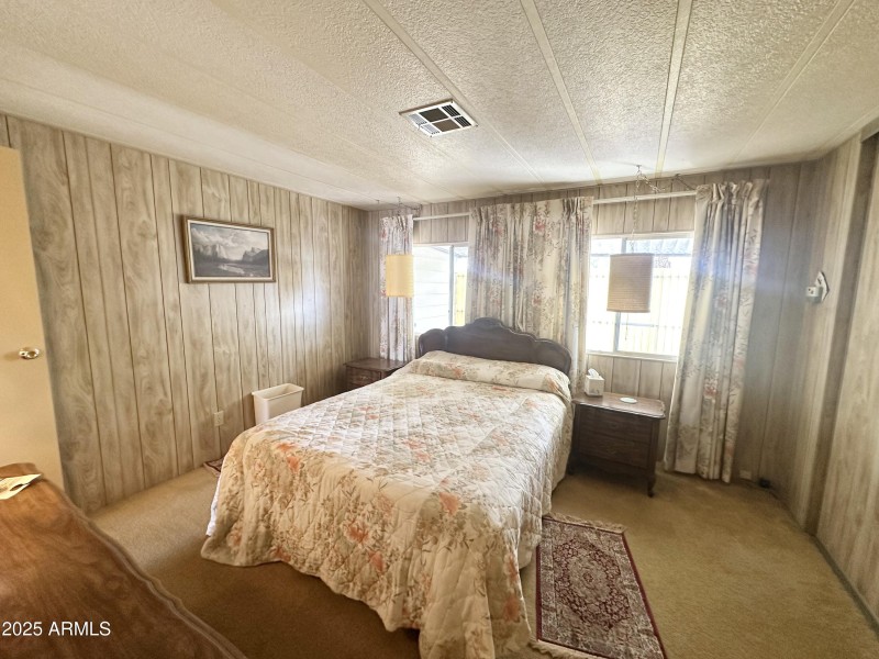 LOVELY MASTER BEDROOM