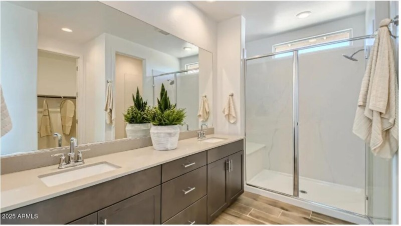 Owners Bath