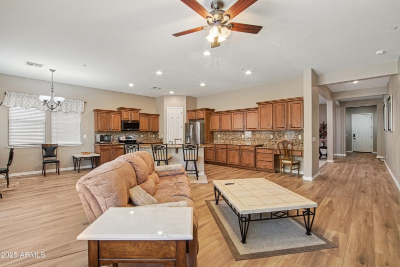 14-print-S 184th Ave-S1609-014