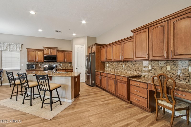 17-print-S 184th Ave-S1609-017