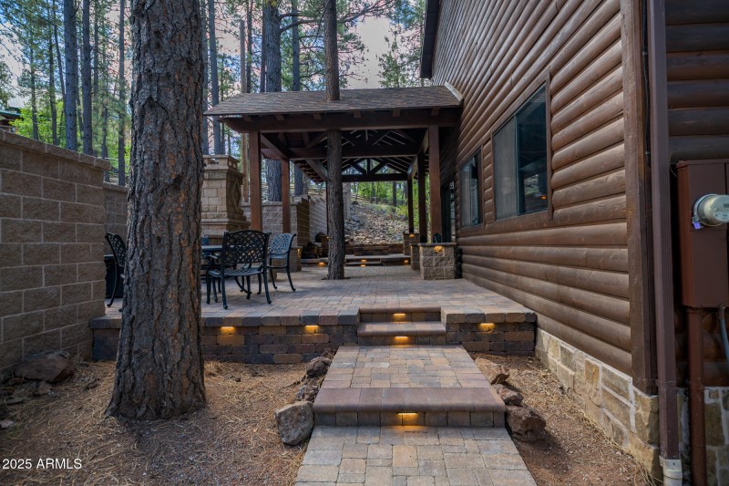 17385 Mountain Side Pl (19 of 49)