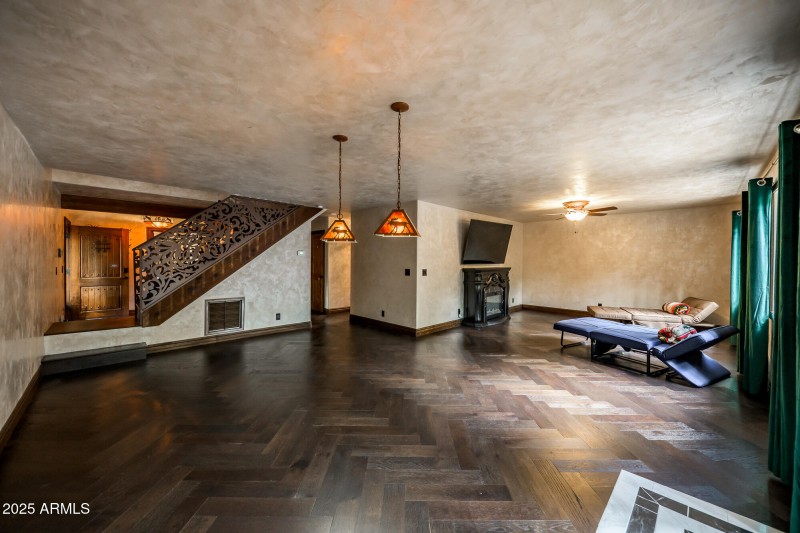 17385 Mountain Side Pl (32 of 49)