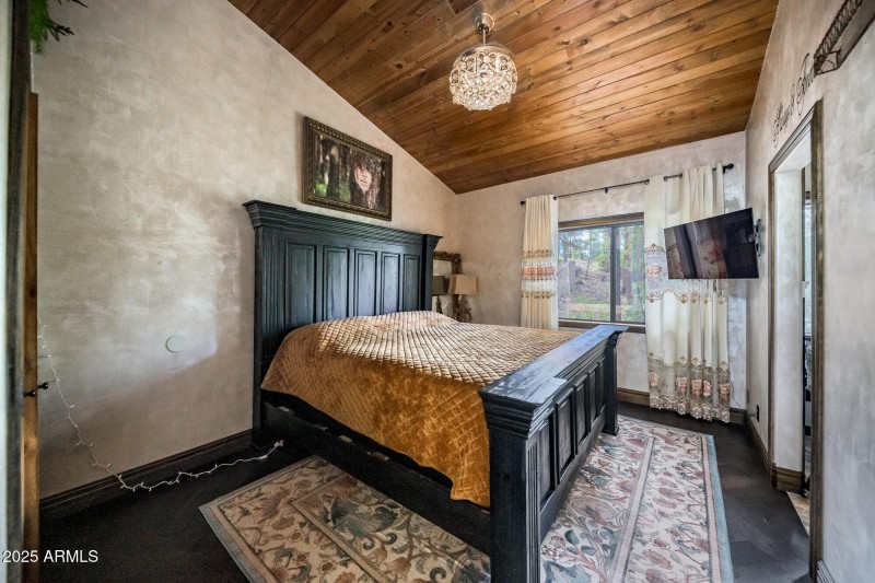 17385 Mountain Side Pl (36 of 49)