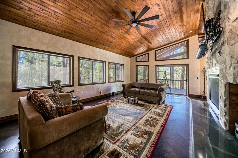 17385 Mountain Side Pl (41 of 49)