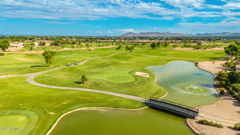 Golf Course/Lake