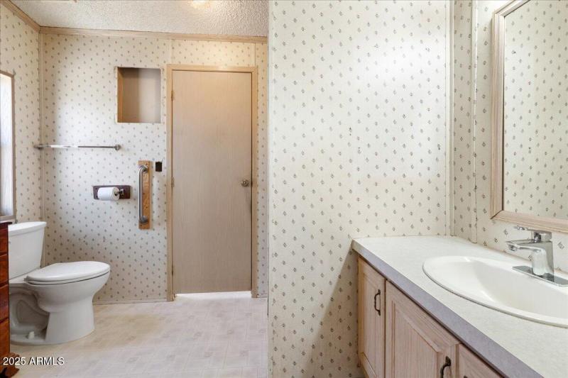 14-Primary Bathroom