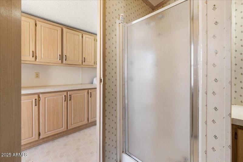 20-Bathroom 3