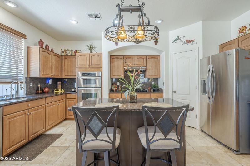 17-Kitchen