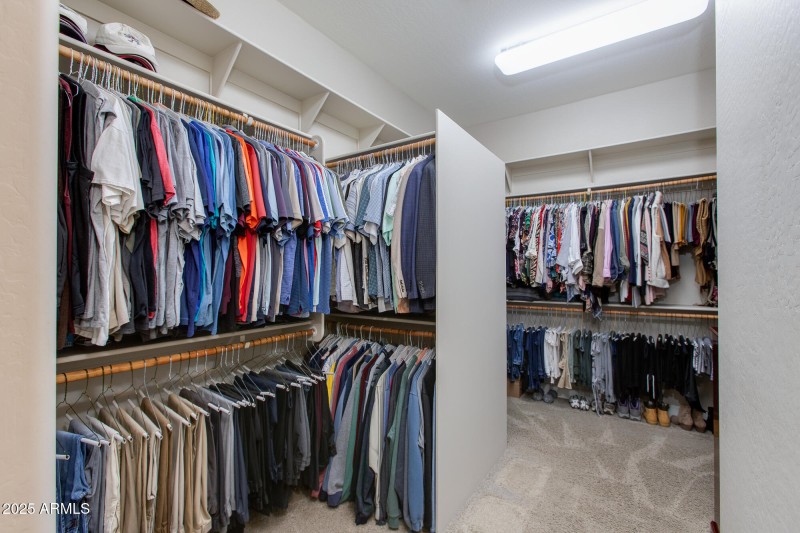 Walk in Closet